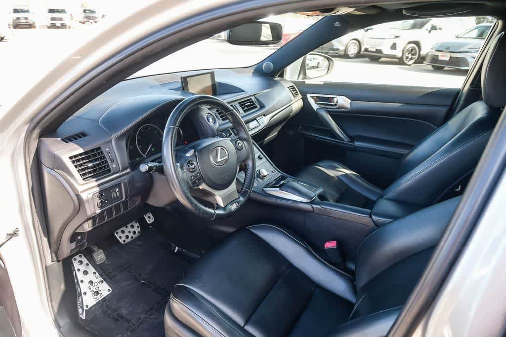 Thumbnail: 2014 Lexus CT - 17