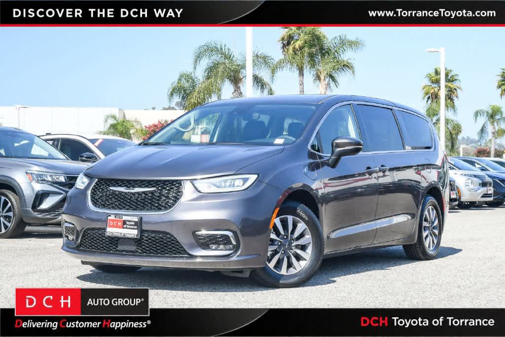 2023 Chrysler Pacifica Hybrid