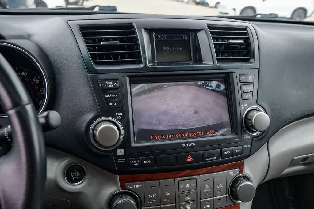Thumbnail: 2010 Toyota Highlander - 20