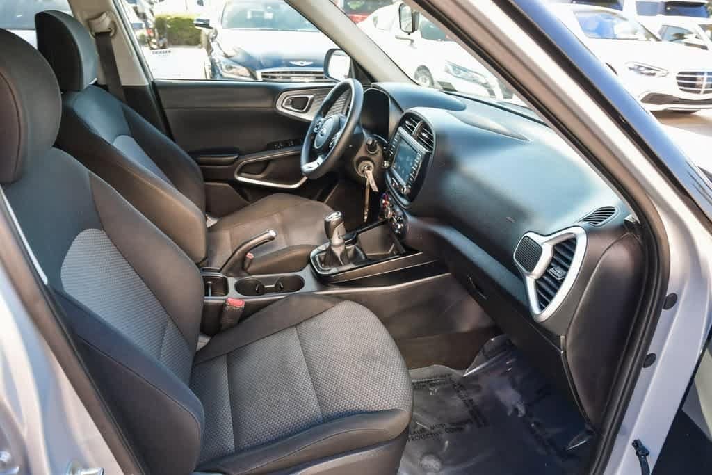 Thumbnail: 2020 Kia Soul - 17