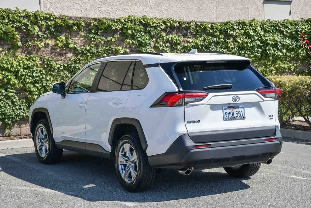 Thumbnail: 2024 Toyota RAV4 - 8