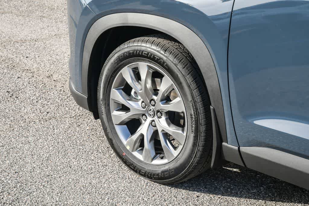 Thumbnail: 2026 Toyota Grand Highlander - 10