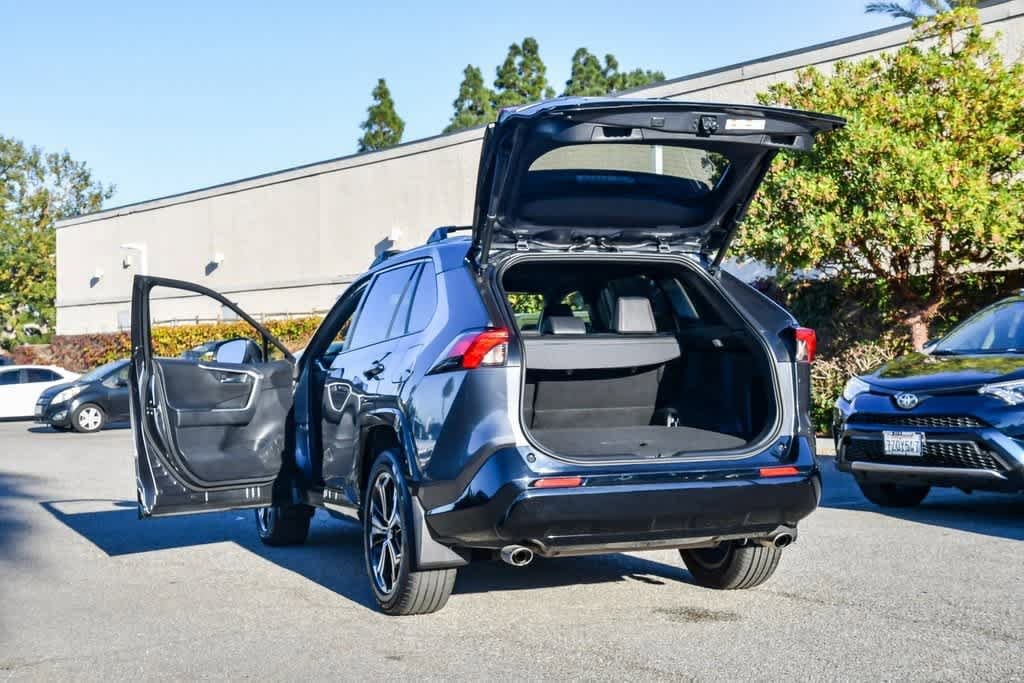 Thumbnail: 2022 Toyota RAV4 - 27