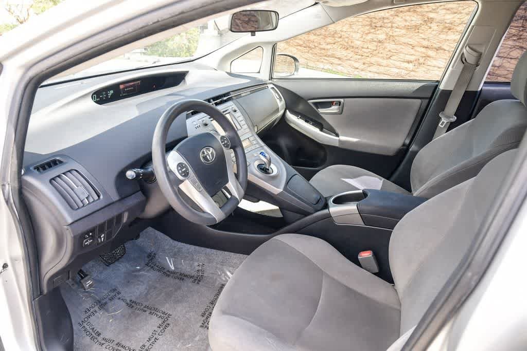 Thumbnail: 2014 Toyota Prius - 16