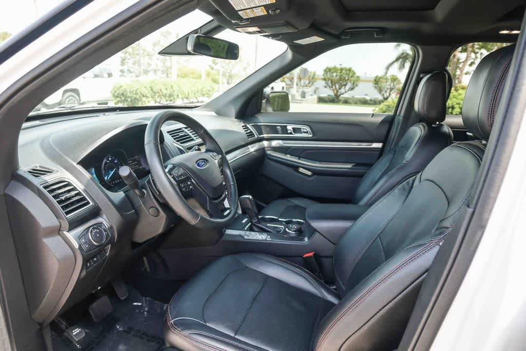 Thumbnail: 2018 Ford Explorer - 16