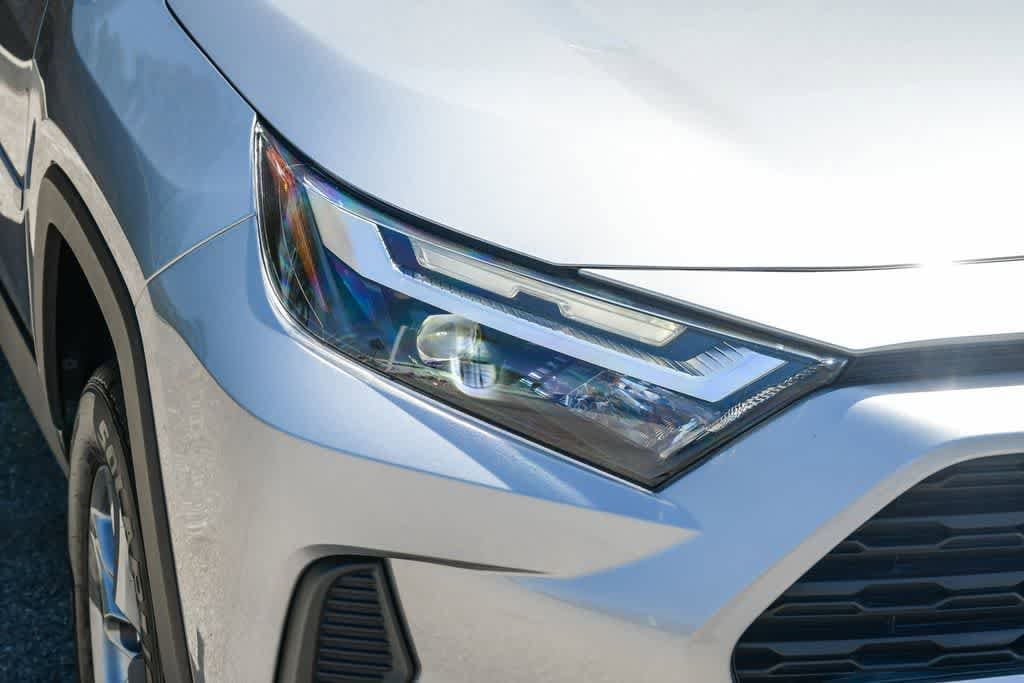 Thumbnail: 2023 Toyota RAV4 - 4