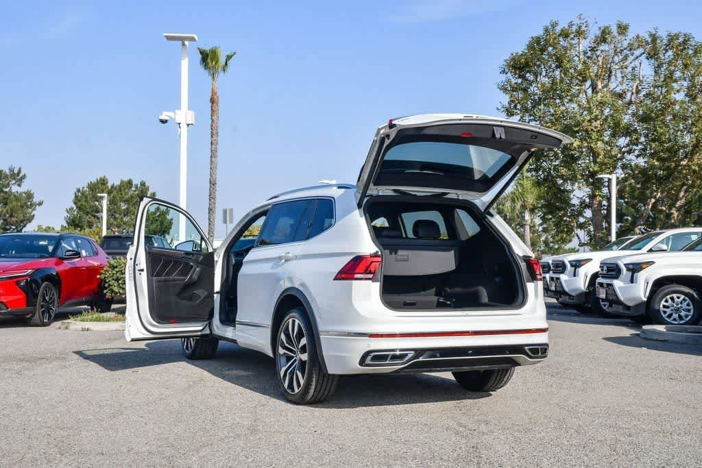 Thumbnail: 2022 Volkswagen Tiguan - 29