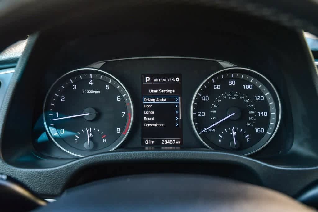 Thumbnail: 2017 Hyundai Elantra - 23