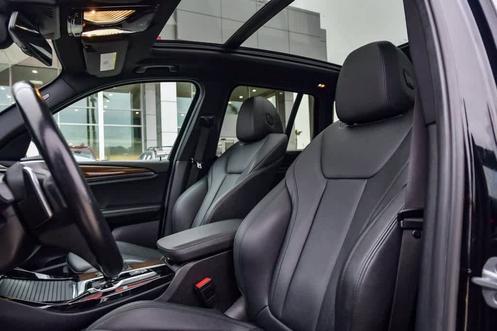 Thumbnail: 2019 BMW X3 - 17