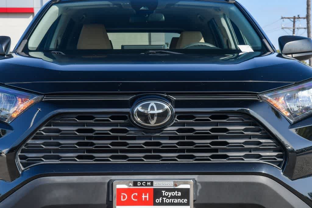 Thumbnail: 2019 Toyota RAV4 - 5
