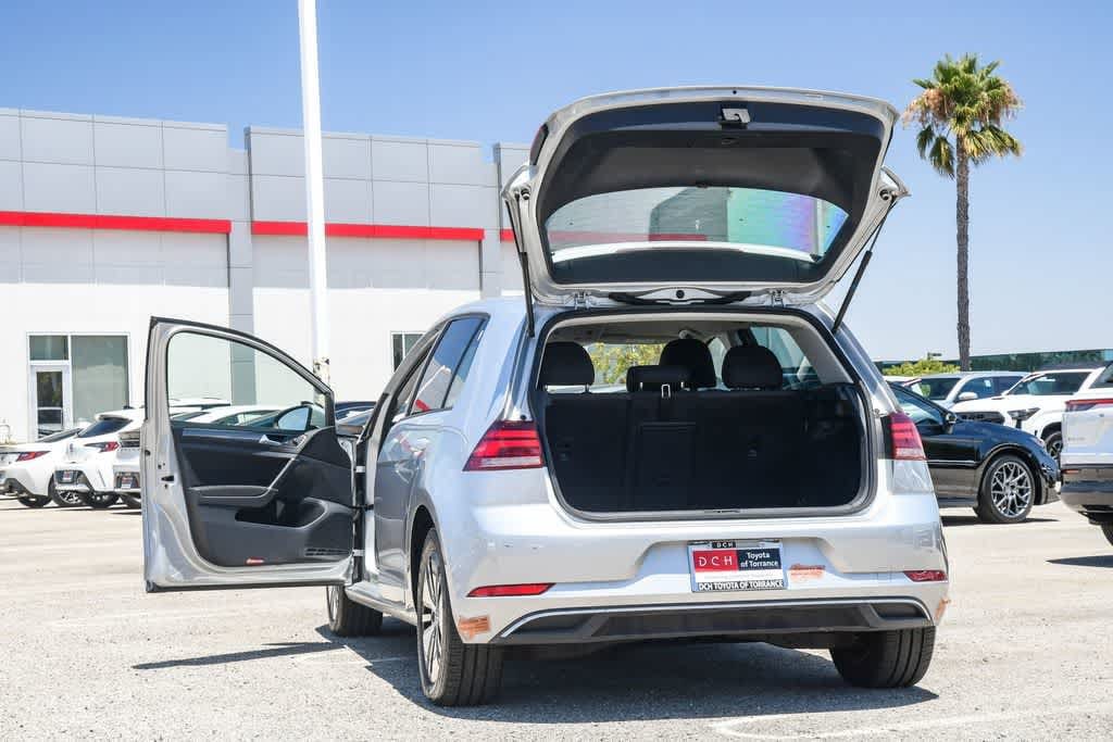 Thumbnail: 2019 Volkswagen e-Golf - 26