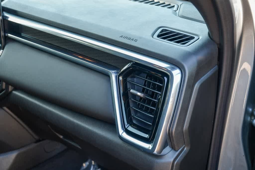Thumbnail: 2024 GMC Canyon - 16