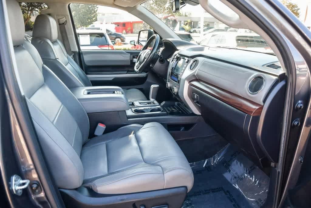 Thumbnail: 2021 Toyota Tundra - 17