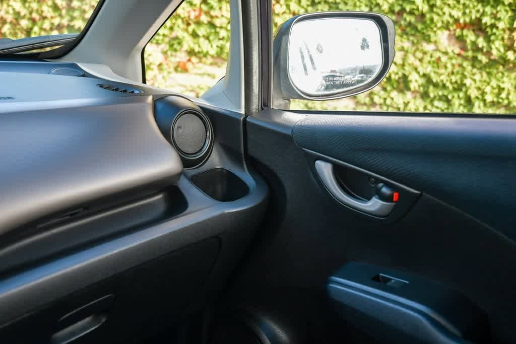 Thumbnail: 2009 Honda Fit - 27