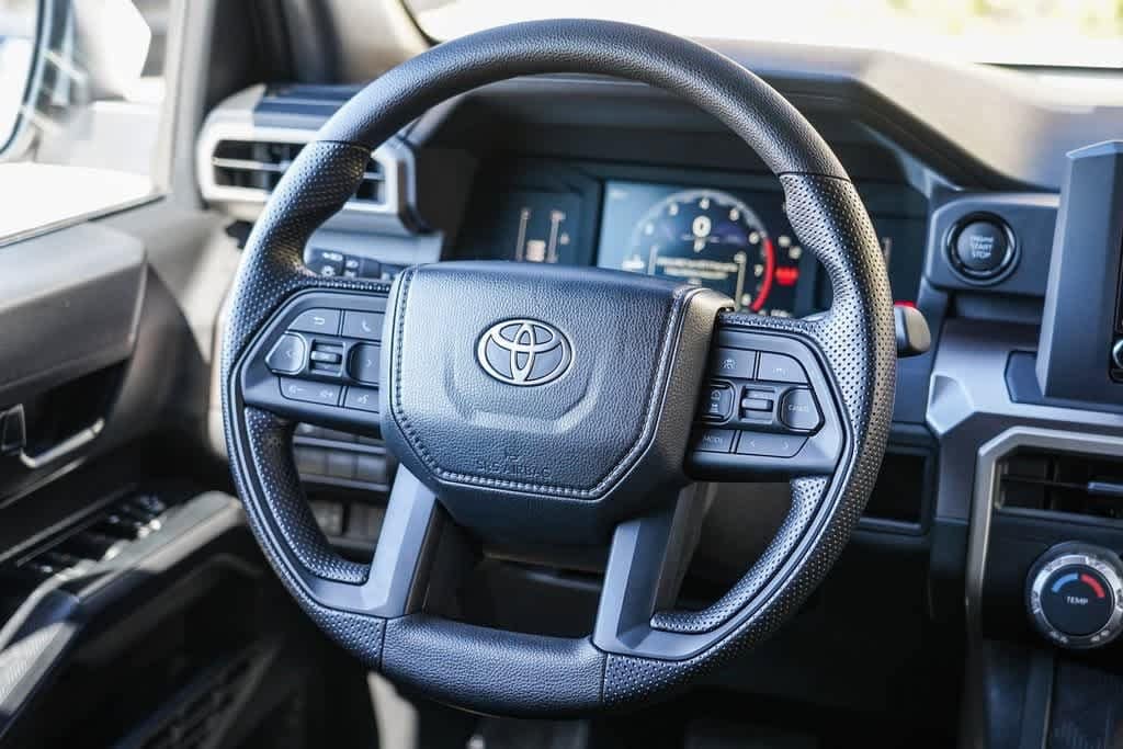 Thumbnail: 2025 Toyota Tacoma - 15