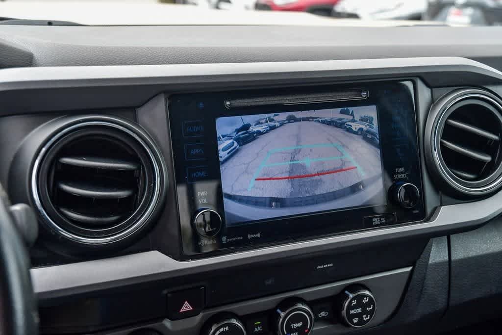 Thumbnail: 2019 Toyota Tacoma - 30