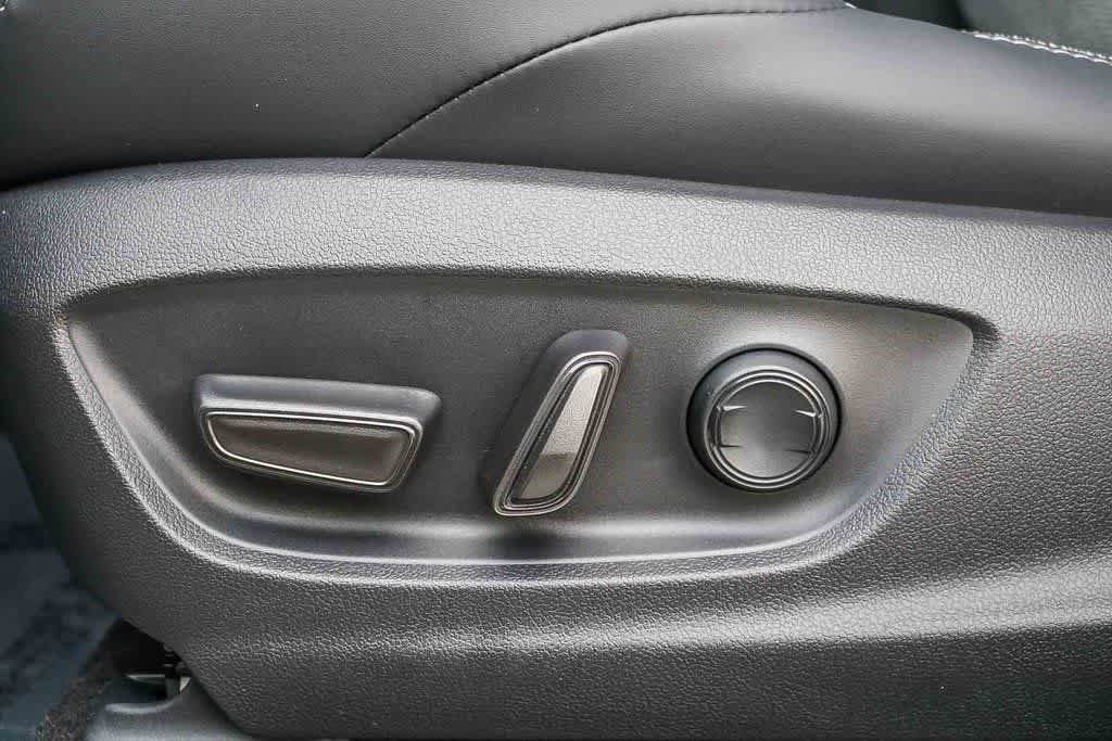 Thumbnail: 2026 Toyota bZ - 20