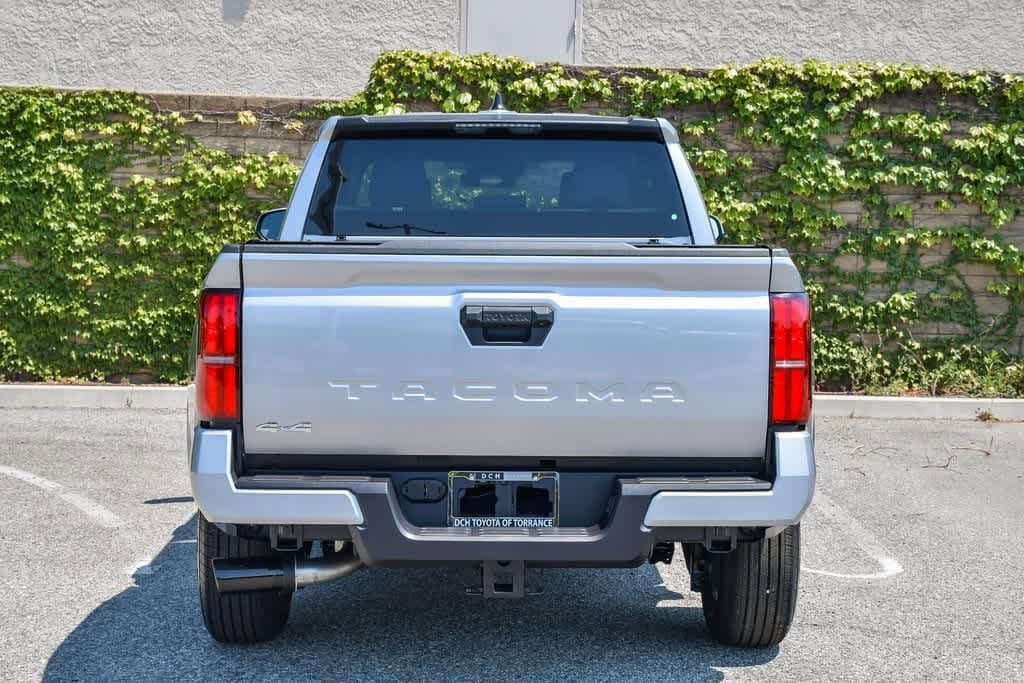 Thumbnail: 2025 Toyota Tacoma - 7
