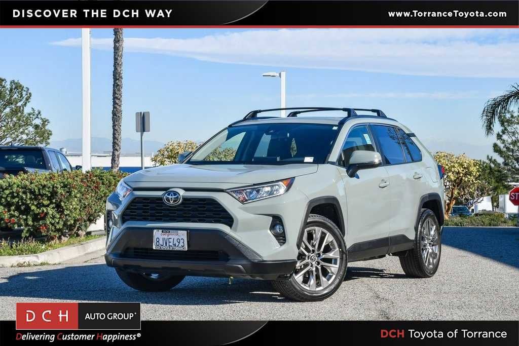 Thumbnail: 2019 Toyota RAV4 - 1