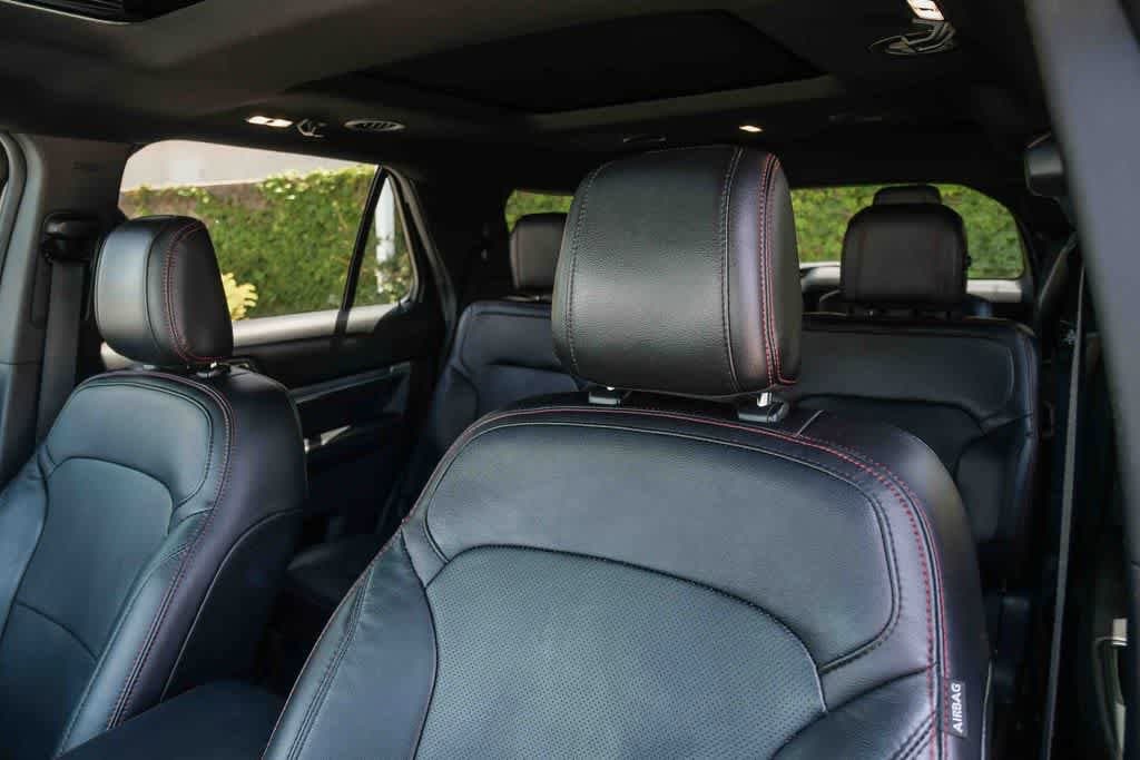 Thumbnail: 2018 Ford Explorer - 17