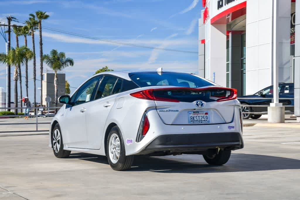 Thumbnail: 2019 Toyota Prius Prime - 9