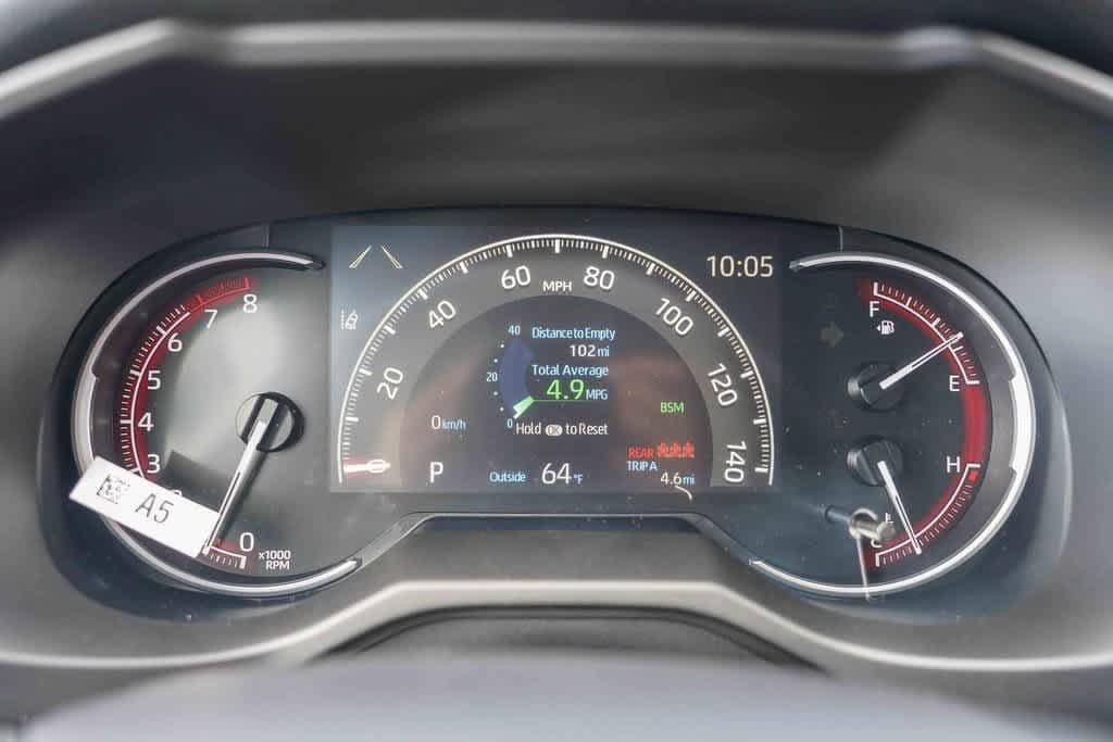 Thumbnail: 2025 Toyota RAV4 - 24