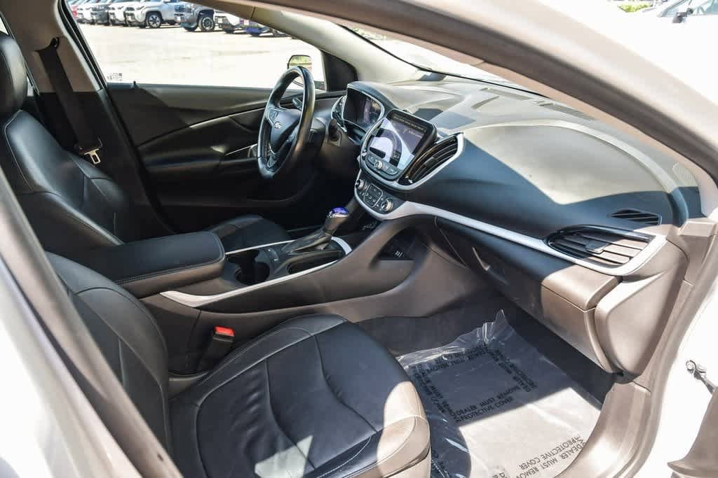 Thumbnail: 2019 Chevrolet Volt - 18