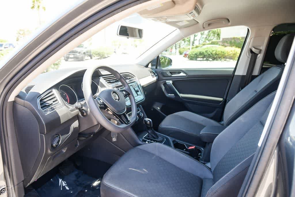Thumbnail: 2021 Volkswagen Tiguan - 14