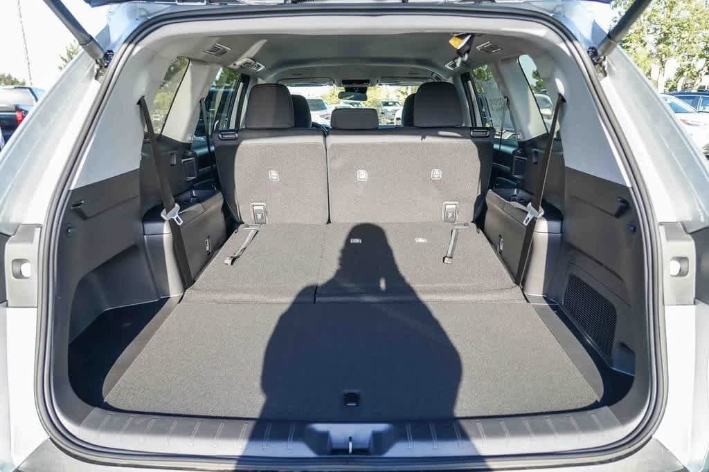 Thumbnail: 2026 Toyota Grand Highlander - 26