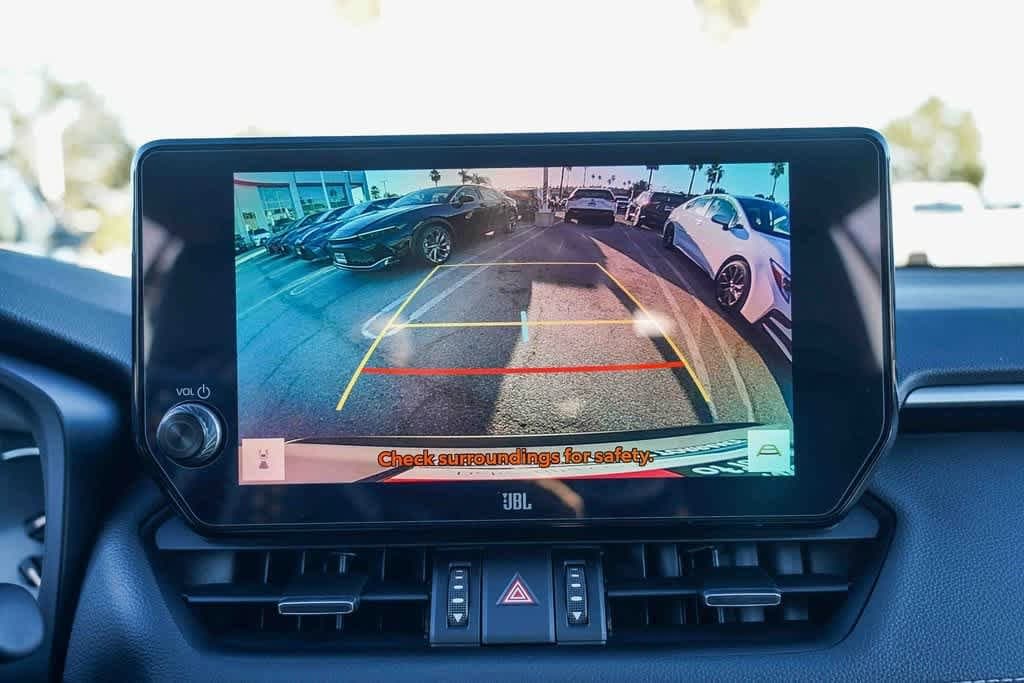 Thumbnail: 2025 Toyota RAV4 - 25