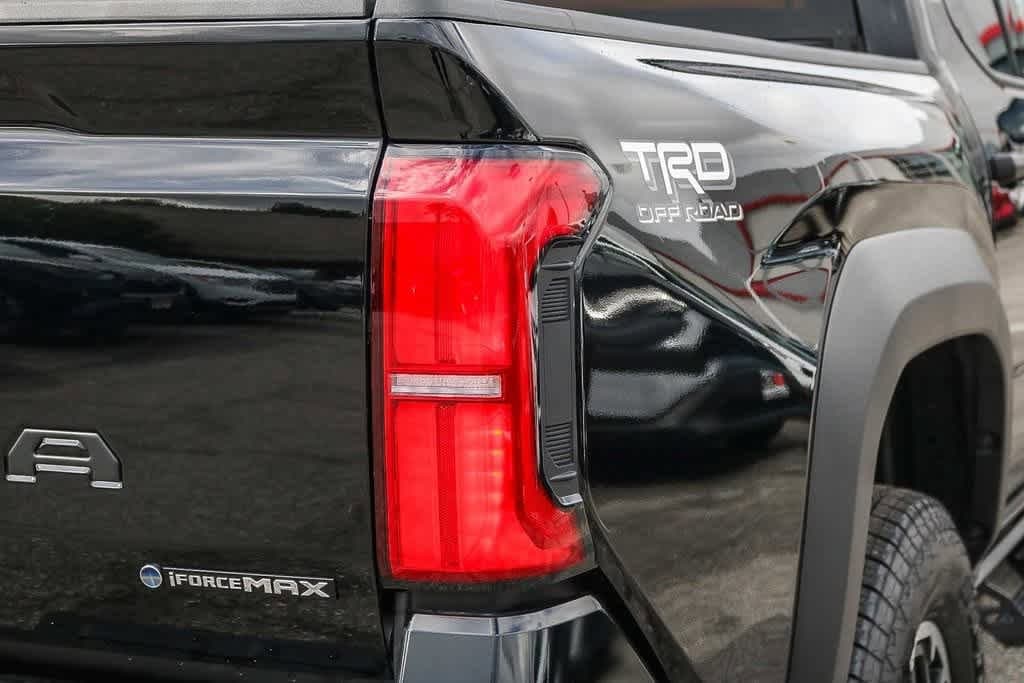 Thumbnail: 2025 Toyota Tacoma - 9