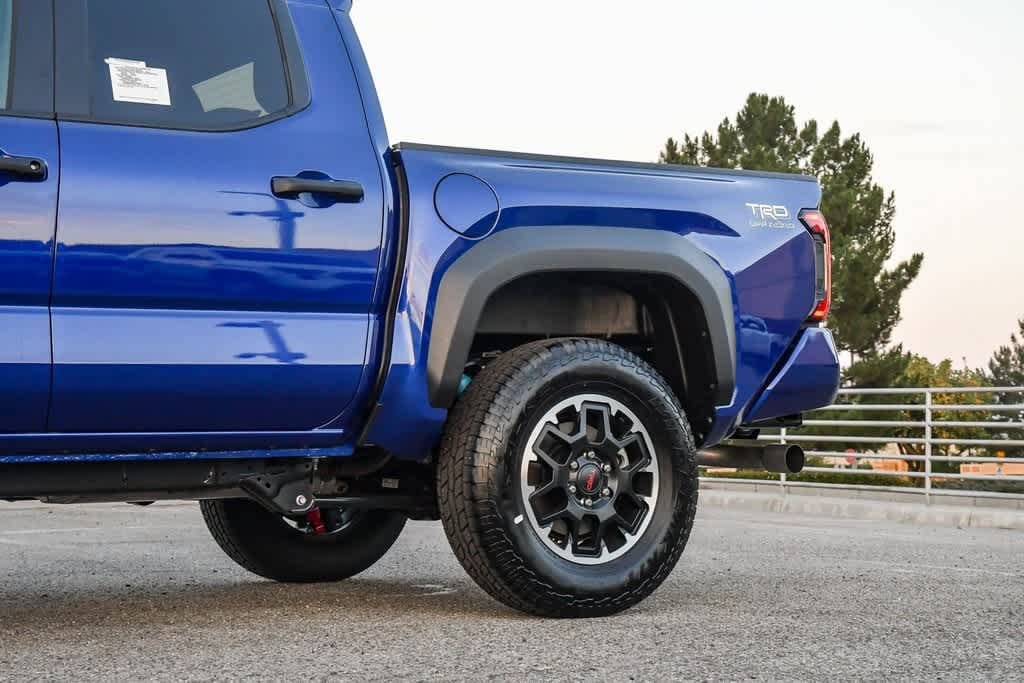 Thumbnail: 2025 Toyota Tacoma - 10