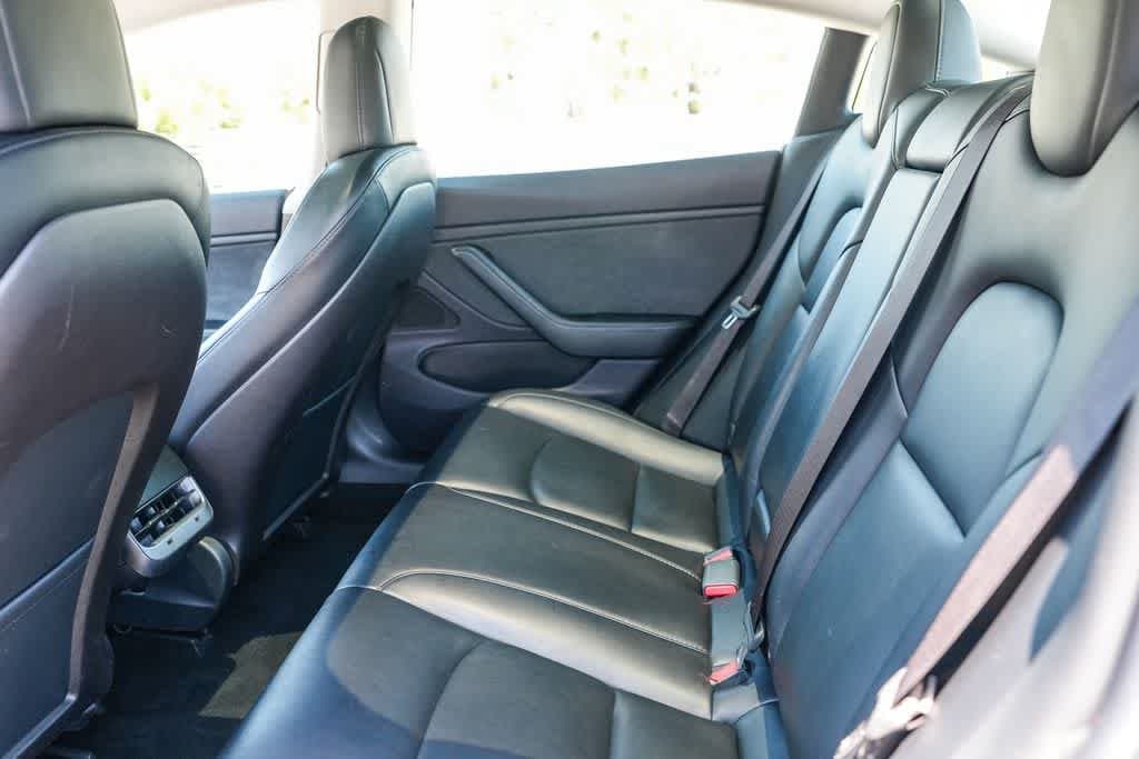 Thumbnail: 2019 Tesla Model 3 - 18