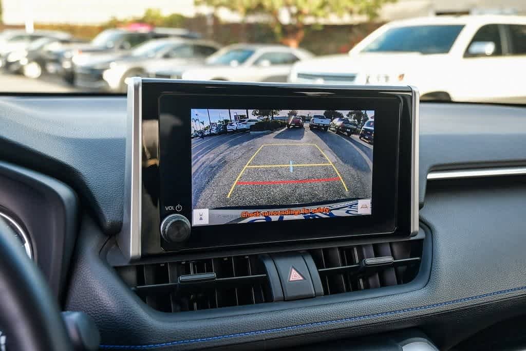 Thumbnail: 2024 Toyota RAV4 - 25