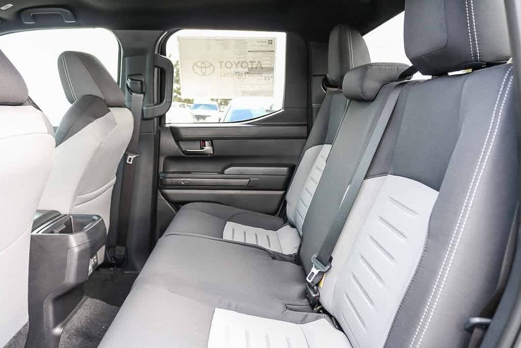 Thumbnail: 2025 Toyota Tacoma - 18