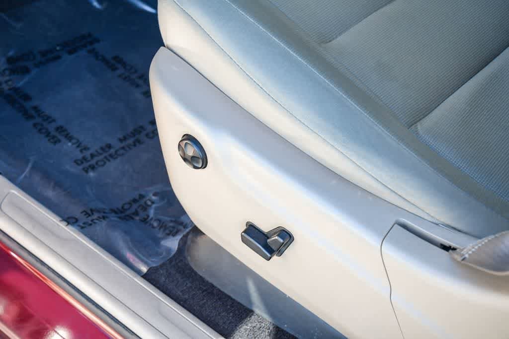 Thumbnail: 2016 Jeep Grand Cherokee - 24