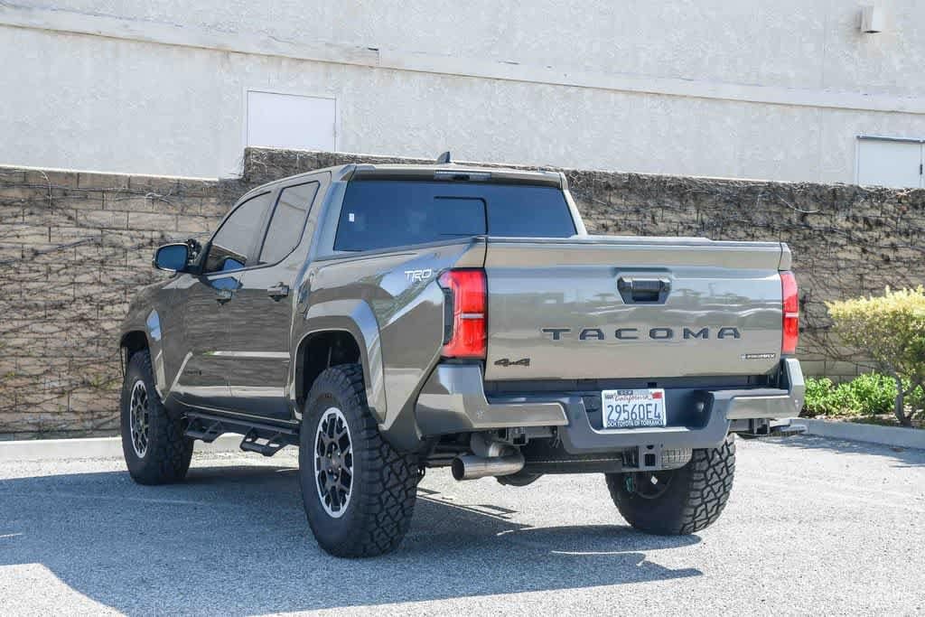 2025 Toyota Tacoma Hybrid TRD Sport photo 3