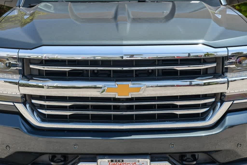 Thumbnail: 2017 Chevrolet Silverado 1500 - 5