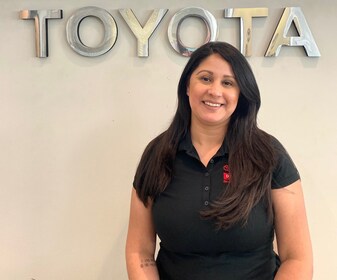 Staff member Sonia Macias from ID_7de8235878b5