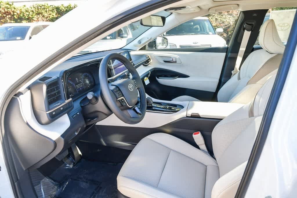 Thumbnail: 2026 Toyota Crown - 17