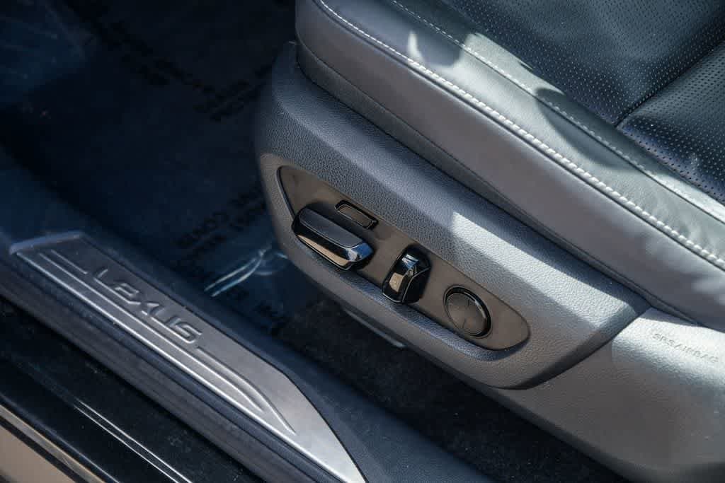 Thumbnail: 2024 Lexus RX - 20