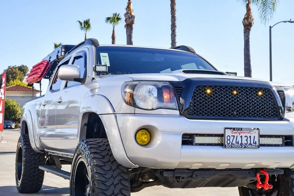 Thumbnail: 2011 Toyota Tacoma - 4