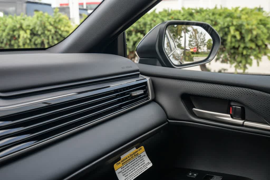 Thumbnail: 2026 Toyota Camry - 22