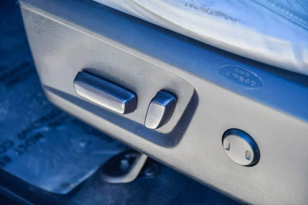 Thumbnail: 2021 Toyota Tundra - 28