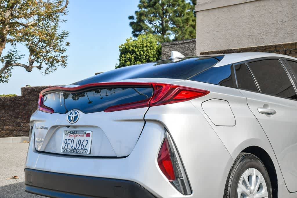 Thumbnail: 2022 Toyota Prius Prime - 9