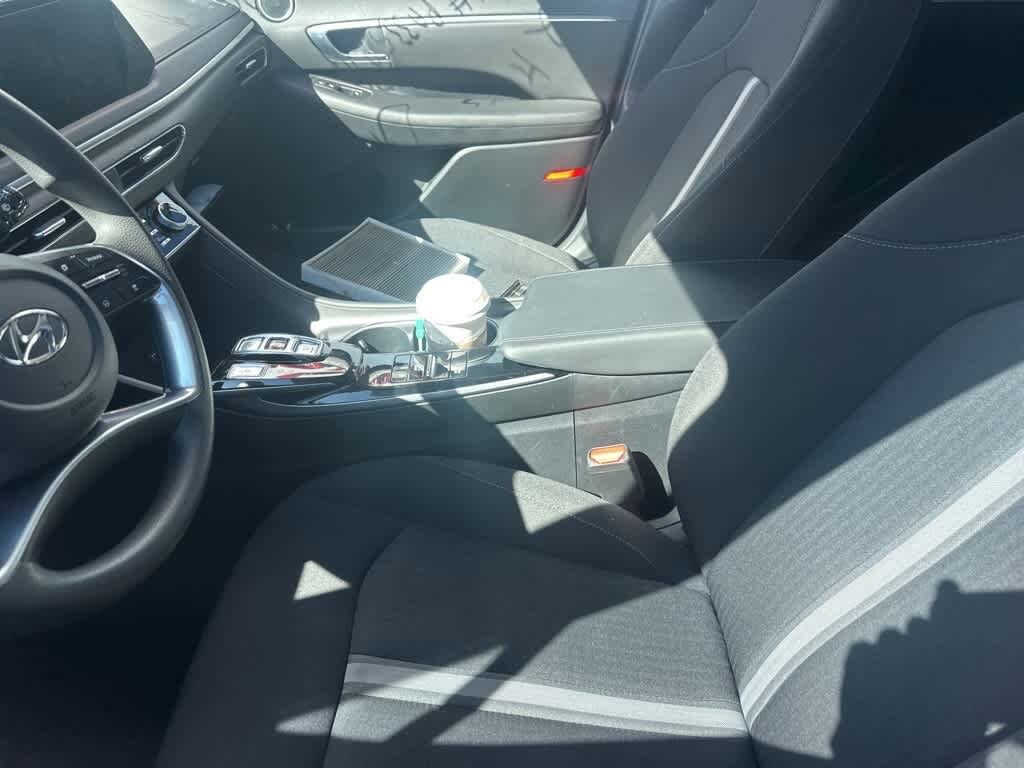 2023 Hyundai Sonata SEL photo 4