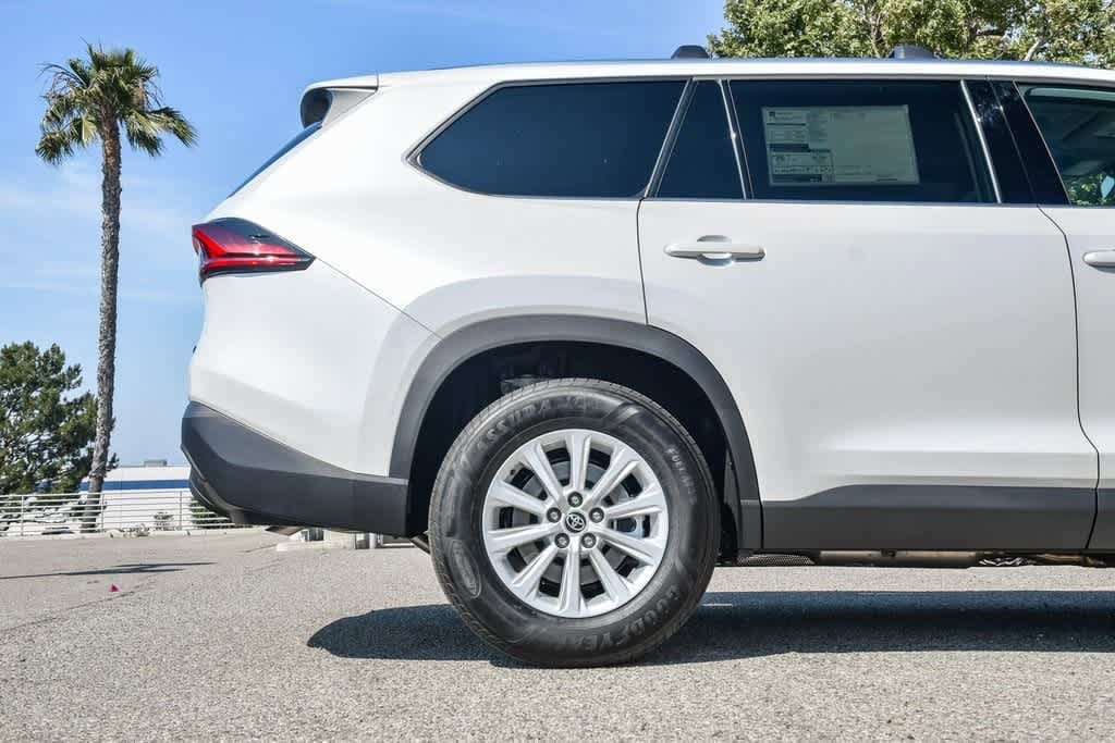 2025 Toyota Grand Highlander XLE 10