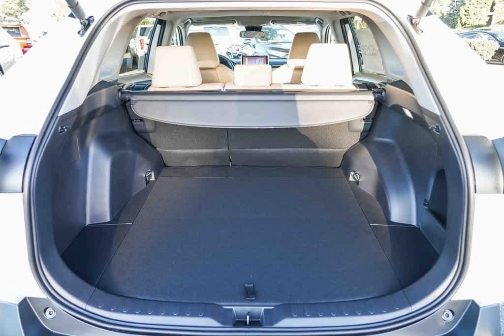 Thumbnail: 2025 Toyota RAV4 - 27