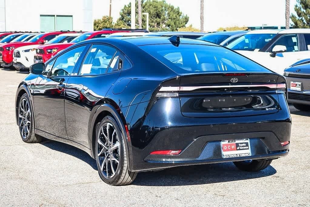 Thumbnail: 2026 Toyota Prius - 8