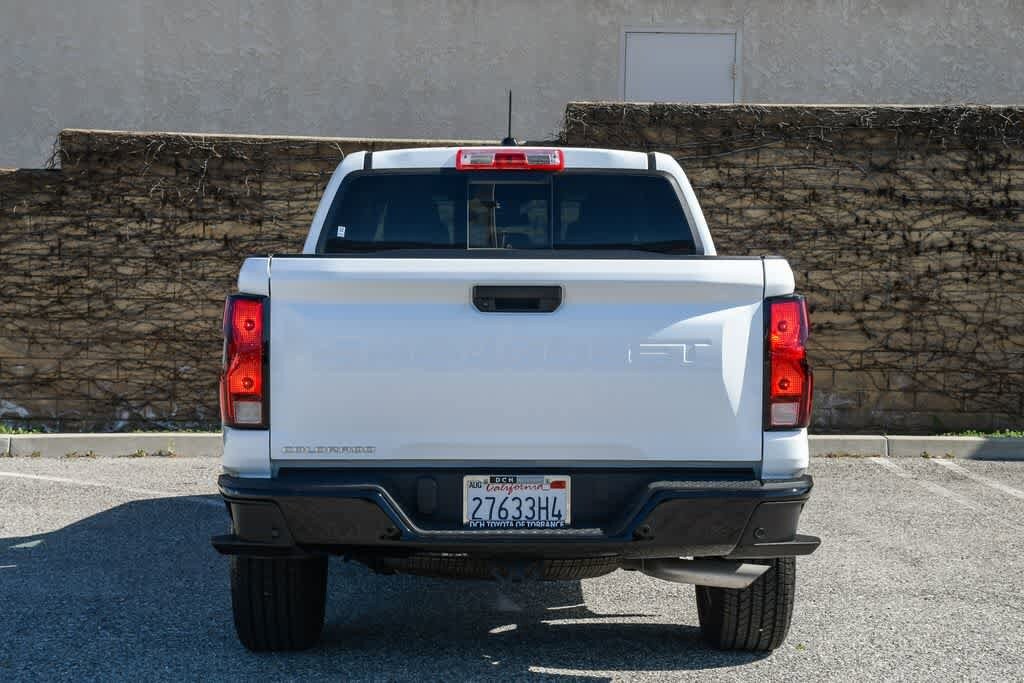 2025 Chevrolet Colorado Work Truck photo 3